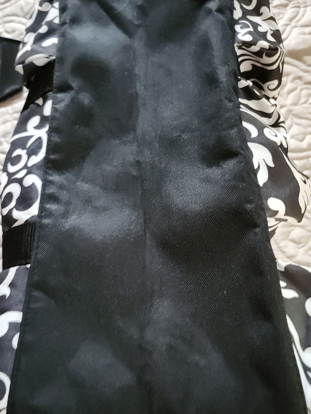 Thirty One Black & White Patterned Tote Bag With Multiple Pockets & 2 Straps - Picture 6 of 6